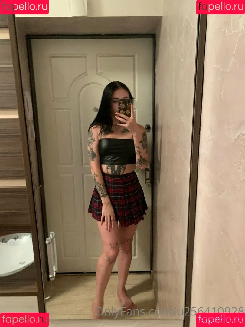 alina_juicy_b1tch Onlyfans Photo Gallery 