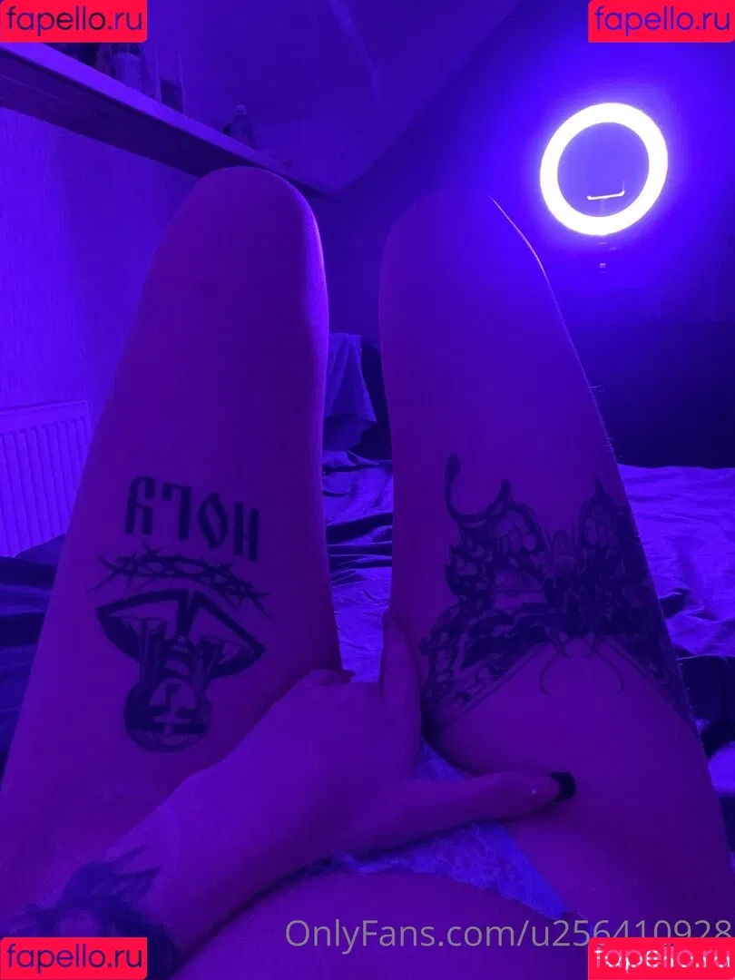 alina_juicy_b1tch Onlyfans Photo Gallery 