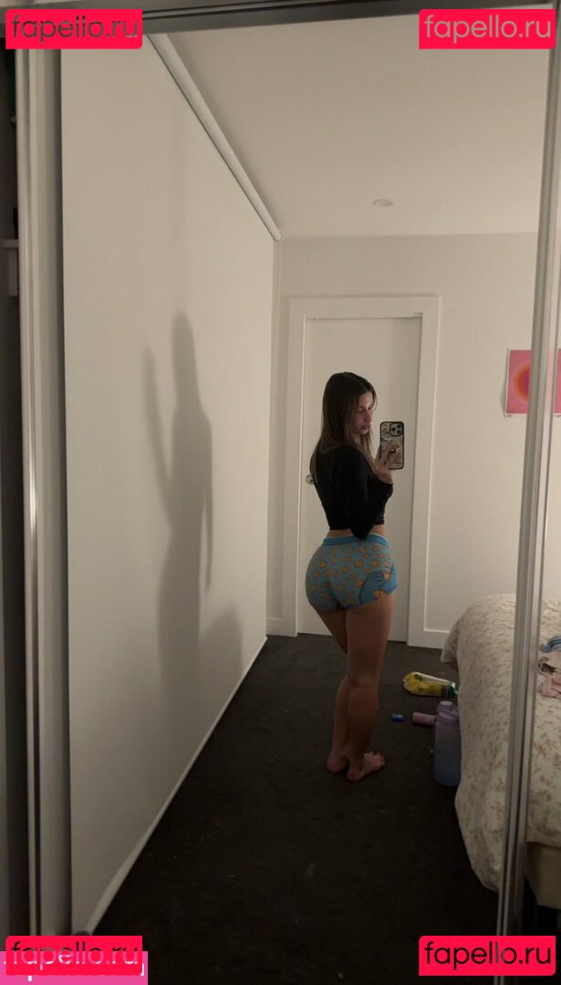 Chloe tobin / Chlotobin Nude Onlyfans Photo 9
