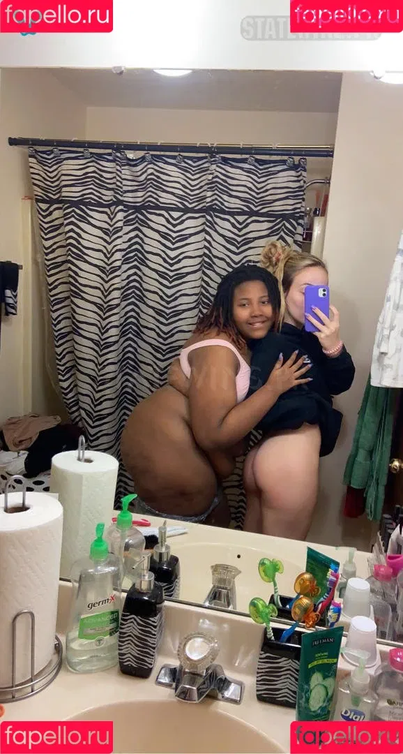 Olive Elaine Onlyfans Photo Gallery 