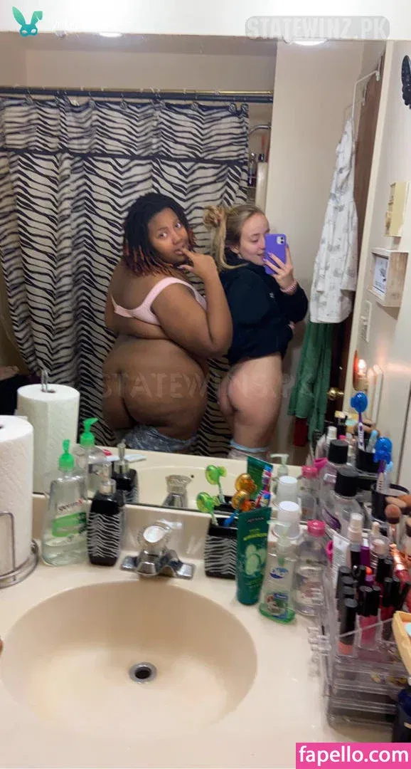 Olive Elaine Onlyfans Photo Gallery 