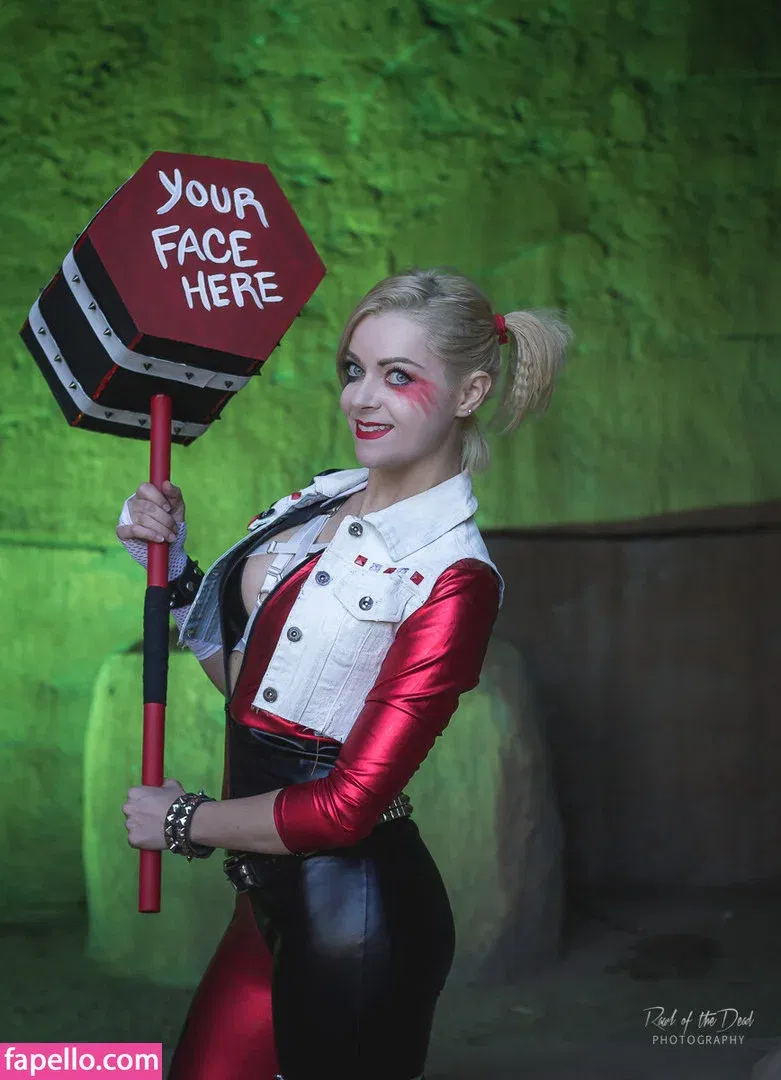 Megan Random Onlyfans Photo Gallery 