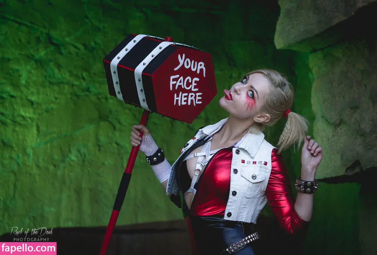 Megan Random Onlyfans Photo Gallery 