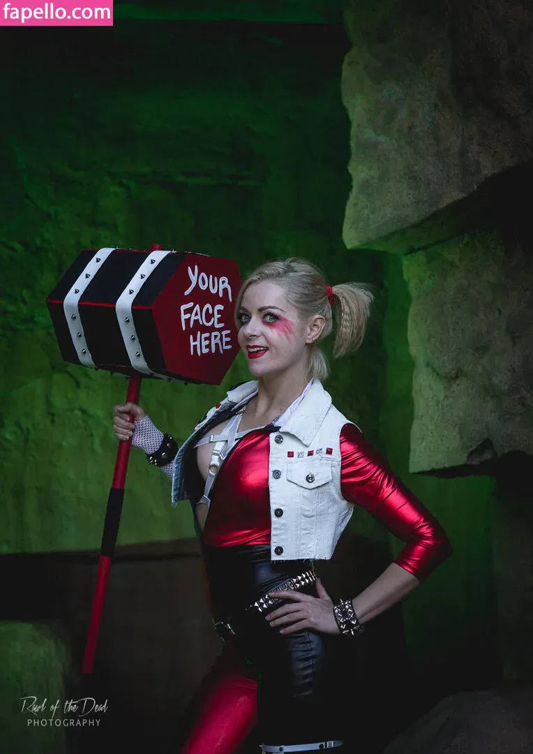 Megan Random Onlyfans Photo Gallery 