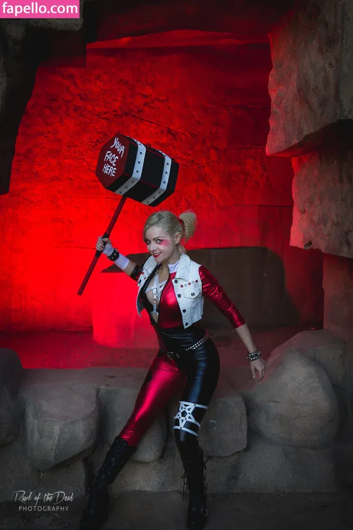 Megan Random Onlyfans Photo Gallery 