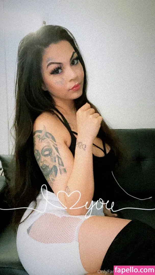 venuschula Onlyfans Photo Gallery 