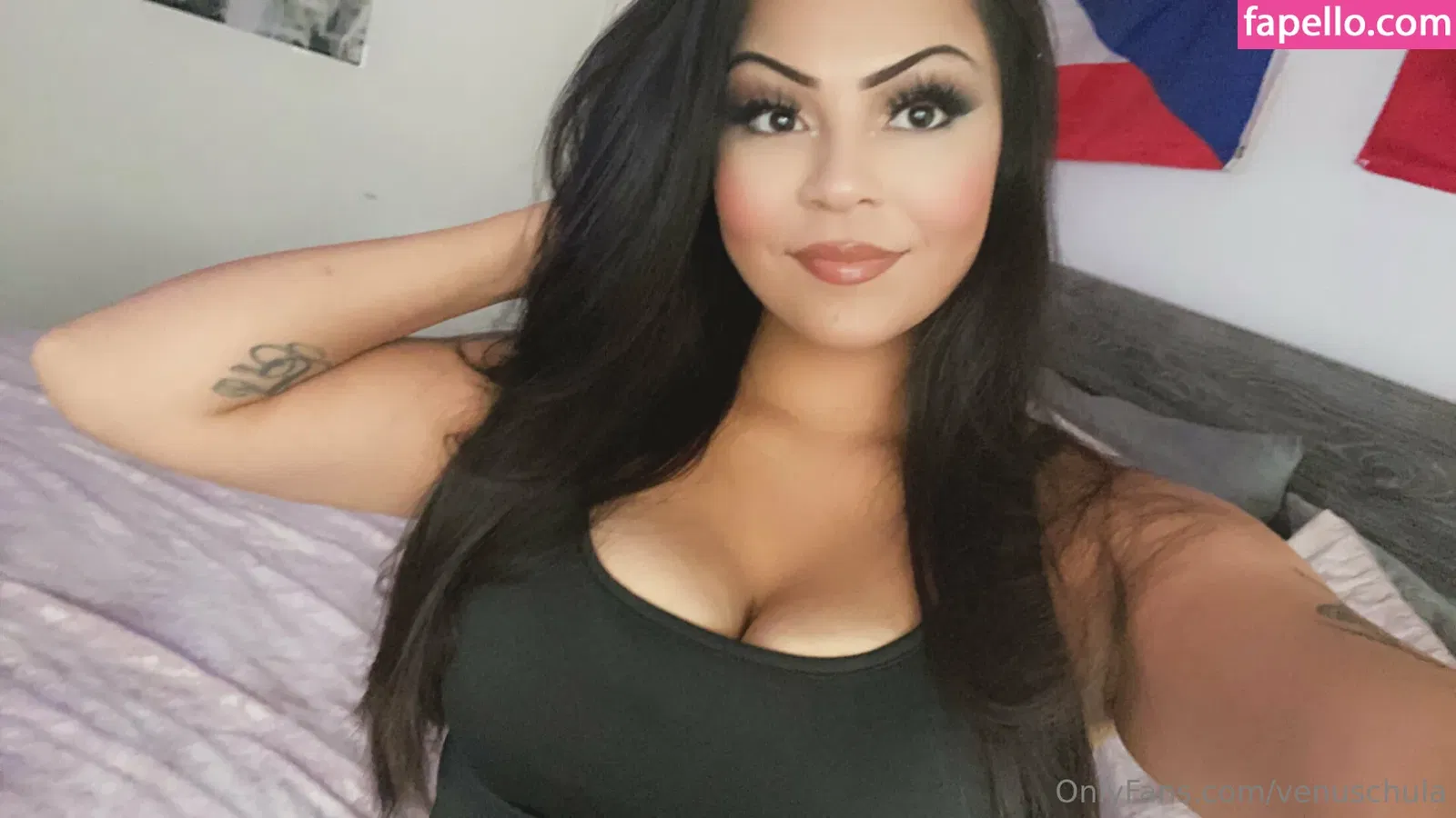 venuschula Onlyfans Photo Gallery 