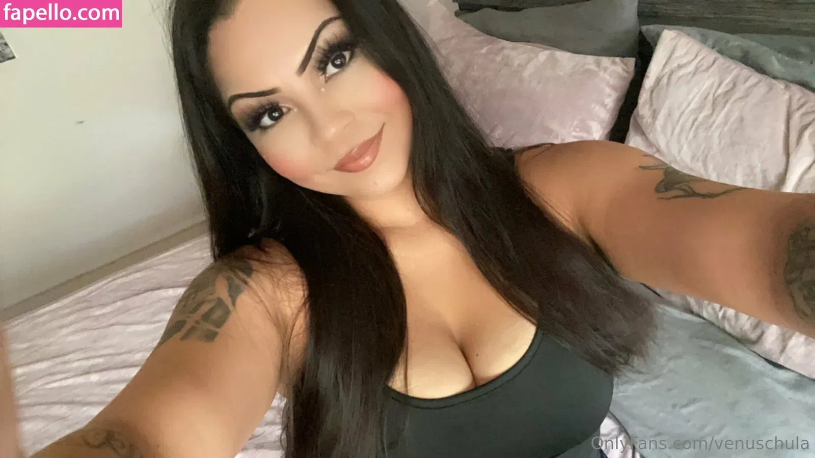 venuschula Onlyfans Photo Gallery 