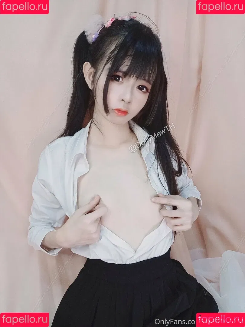 DollyMewTH Onlyfans Photo Gallery 