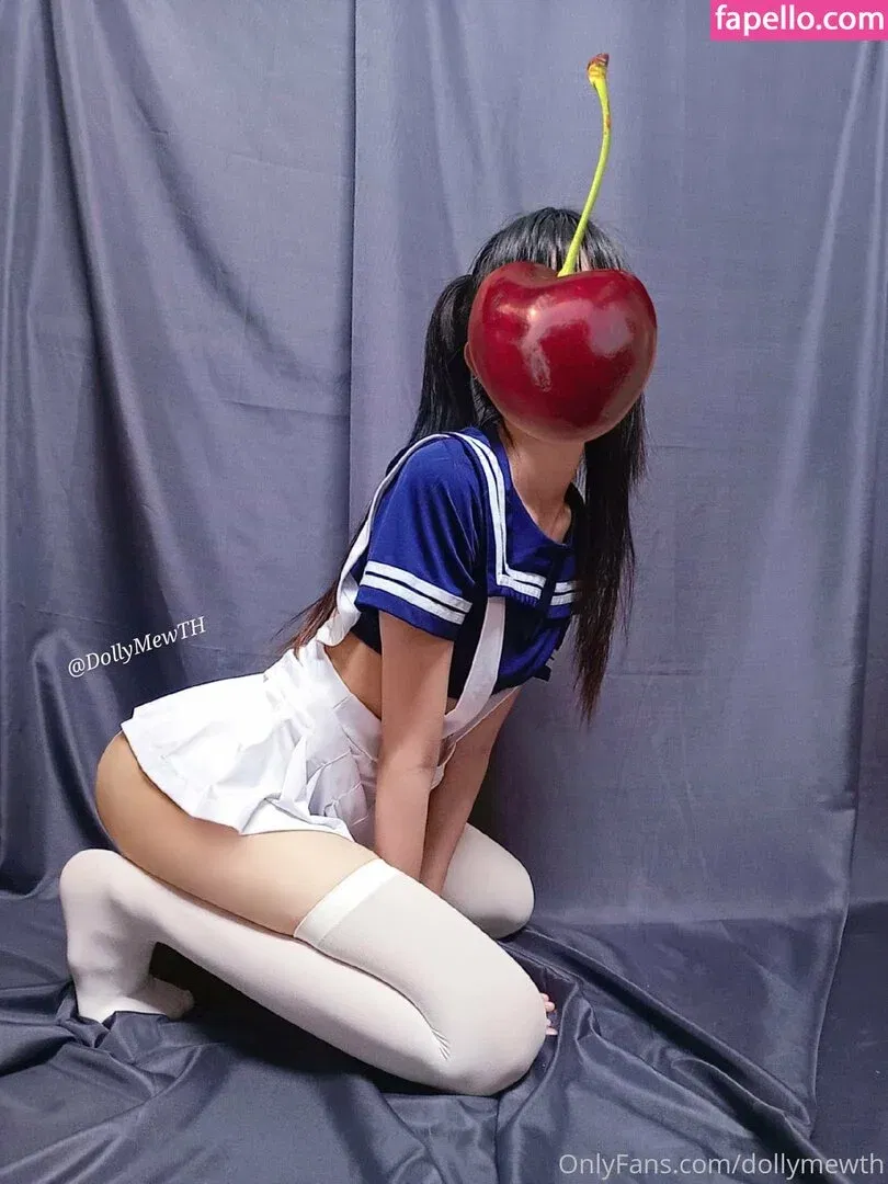 DollyMewTH Onlyfans Photo Gallery 