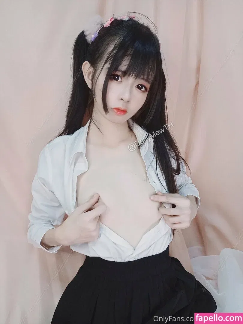 DollyMewTH Onlyfans Photo Gallery 