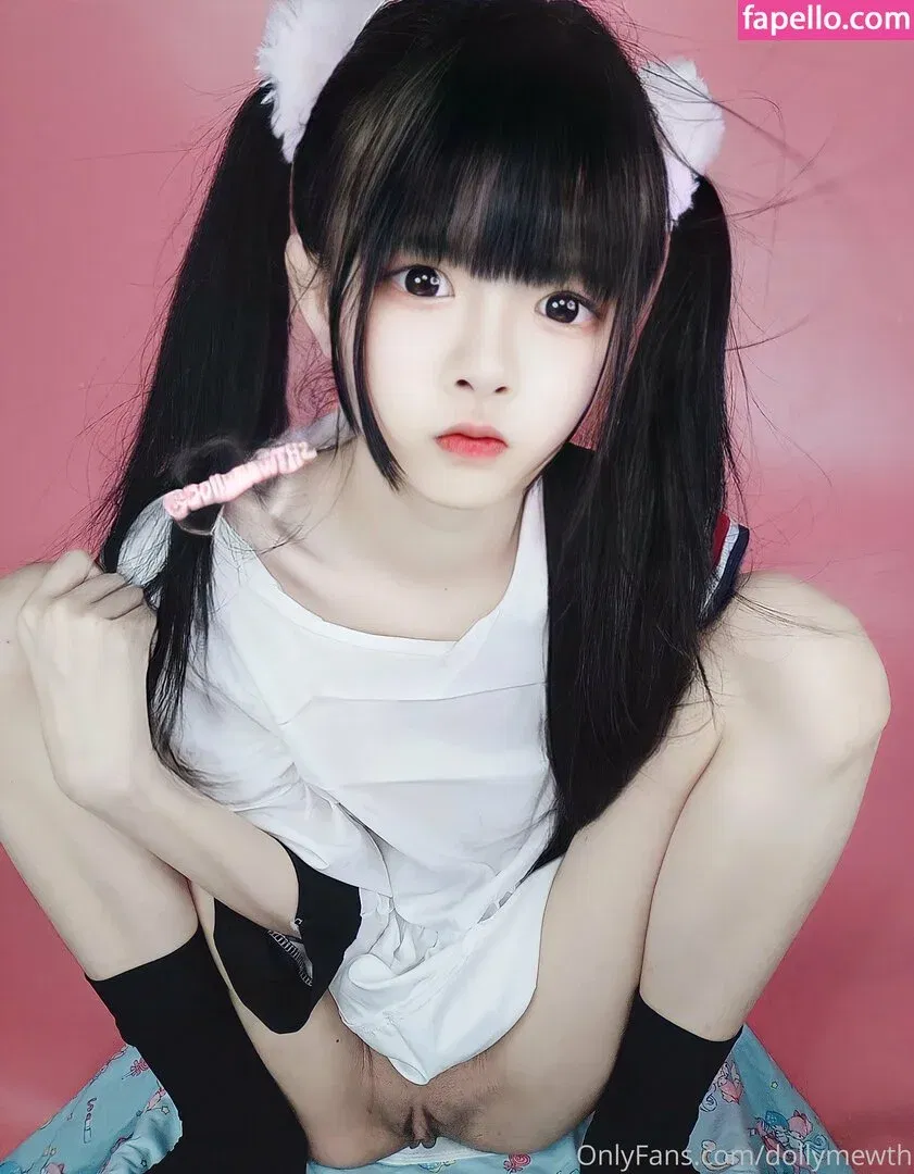 DollyMewTH Onlyfans Photo Gallery 