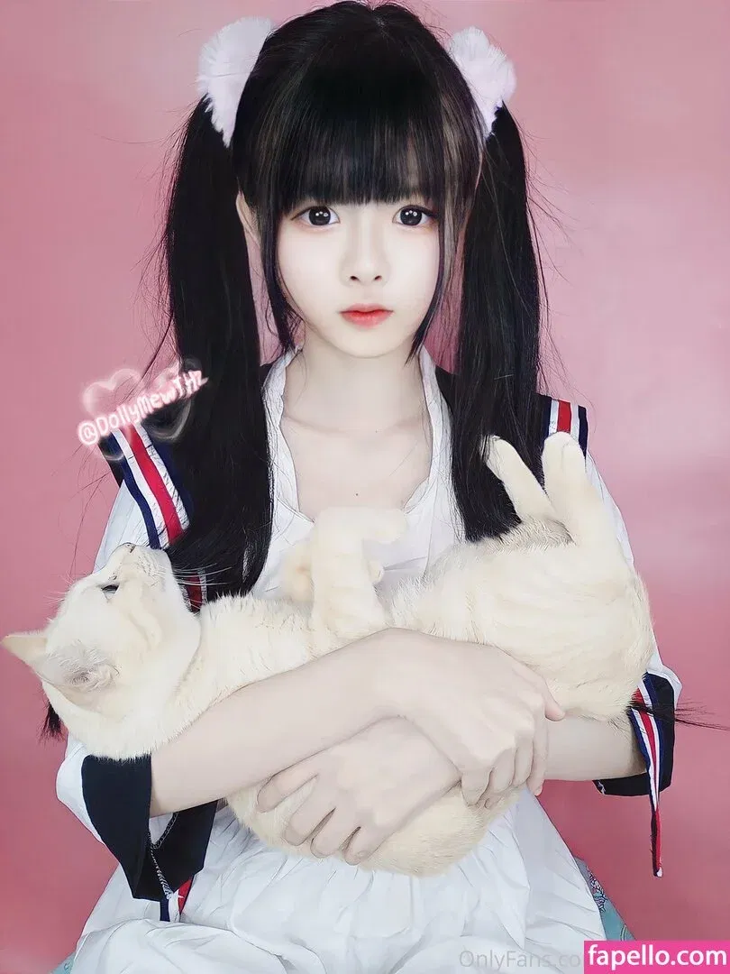 DollyMewTH Onlyfans Photo Gallery 