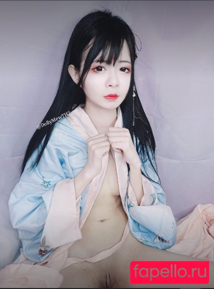 DollyMewTH Onlyfans Photo Gallery 