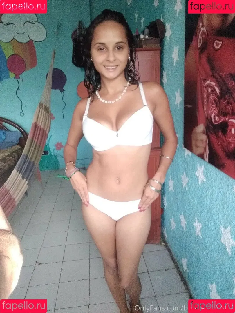 Barbara Savelli Onlyfans Photo Gallery 