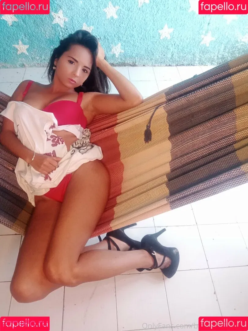 Barbara Savelli Onlyfans Photo Gallery 