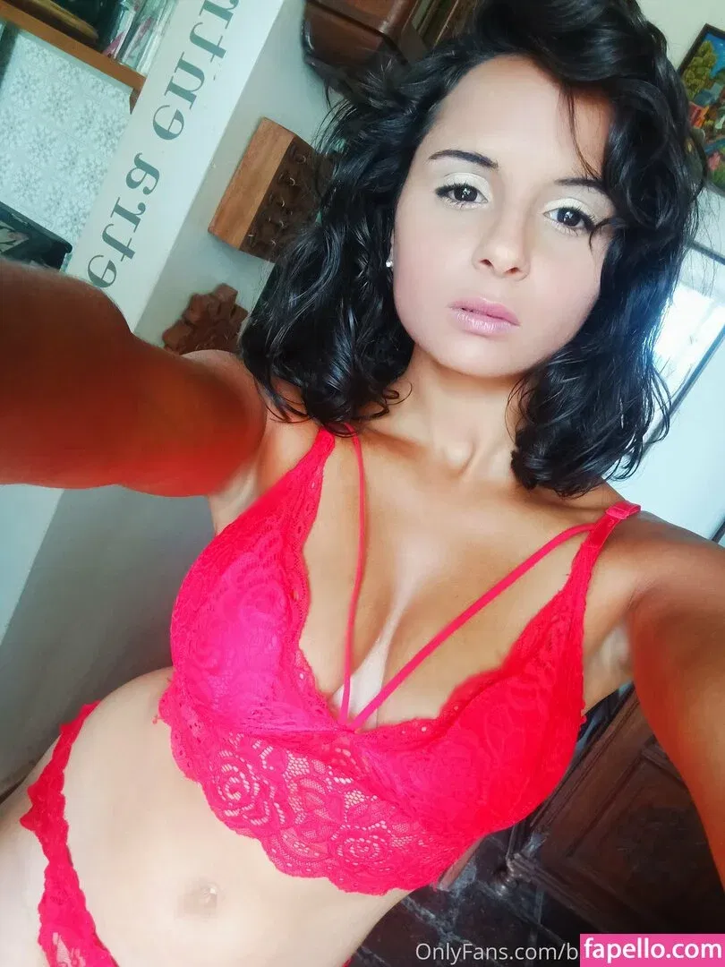 Barbara Savelli Onlyfans Photo Gallery 