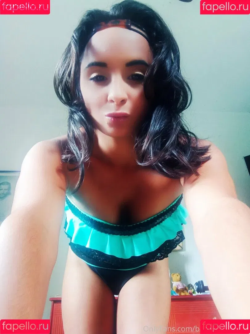Barbara Savelli Onlyfans Photo Gallery 
