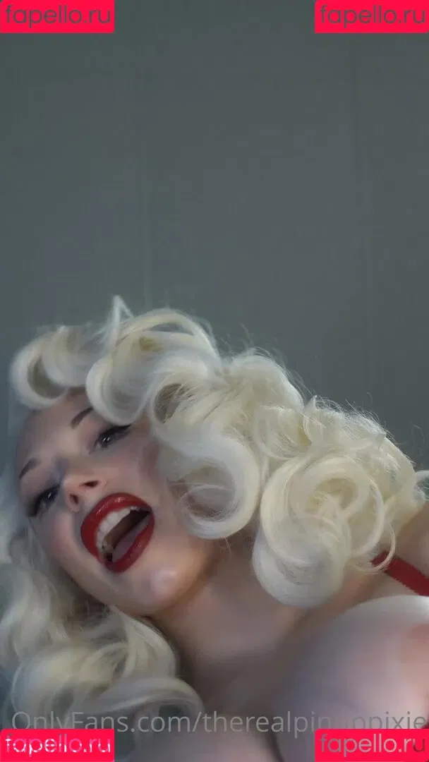 Pineup Pixie Onlyfans Photo Gallery 