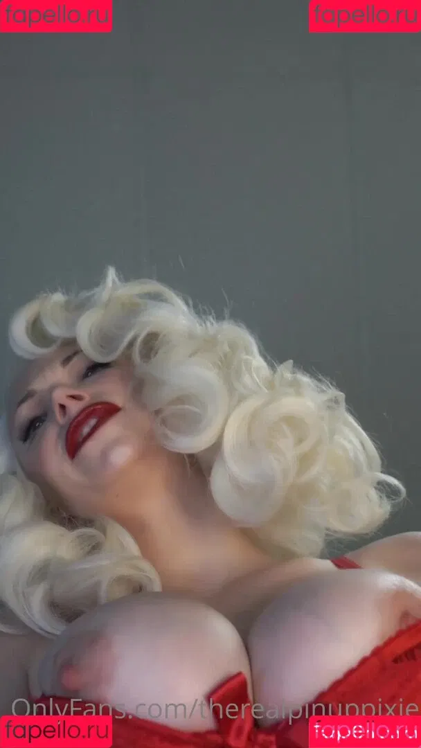 Pineup Pixie Onlyfans Photo Gallery 