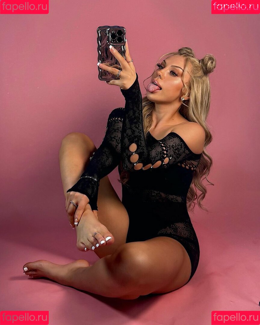 Sierra Sprague Onlyfans Photo Gallery 