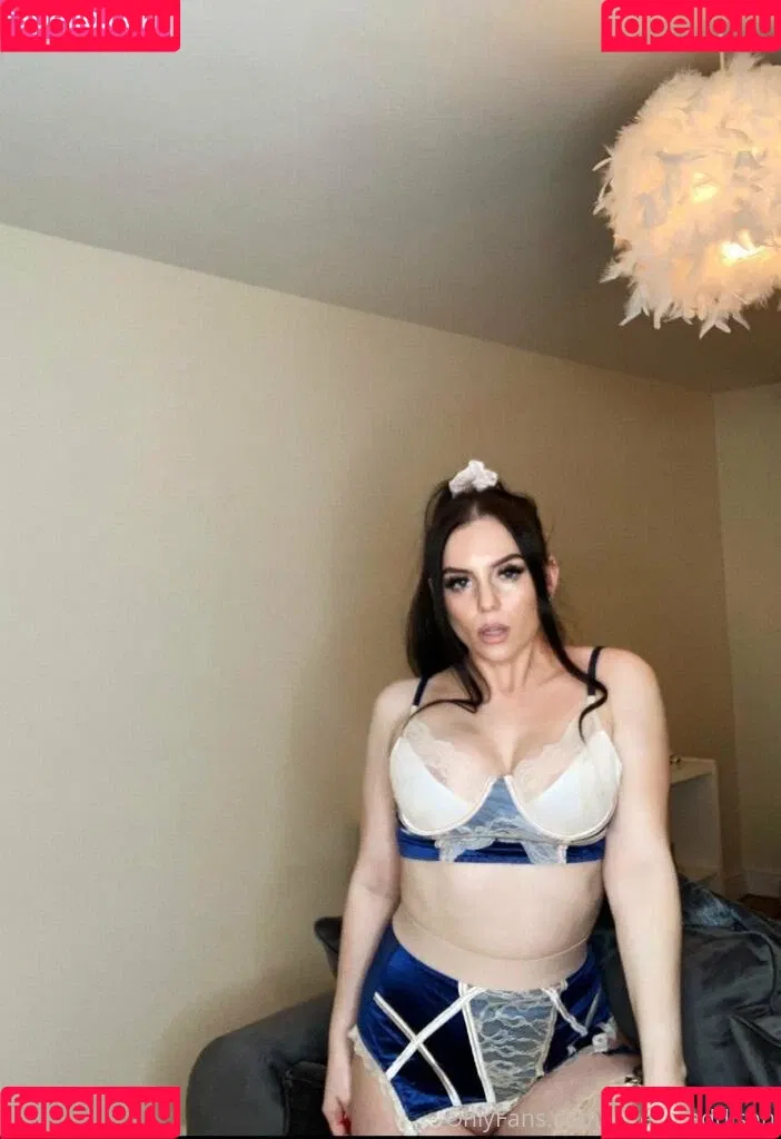 ofbelles Onlyfans Photo Gallery 