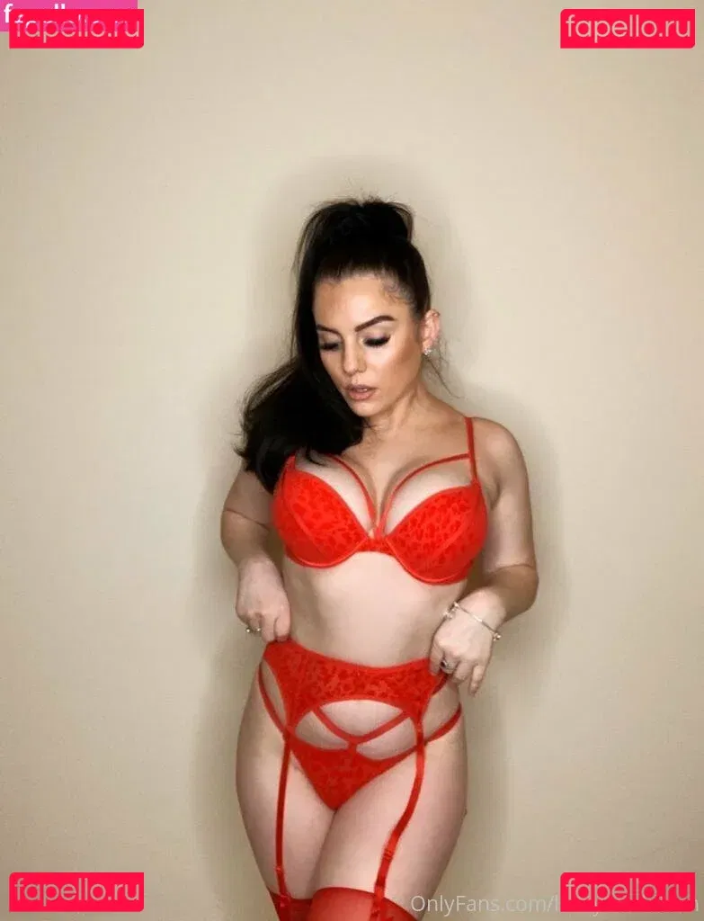 ofbelles Onlyfans Photo Gallery 