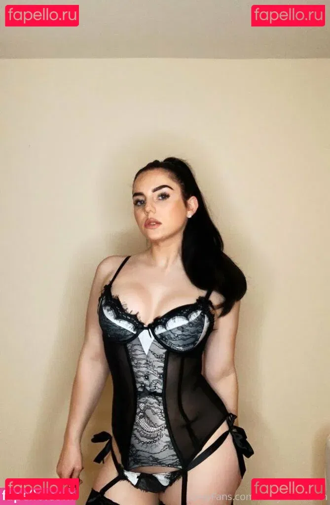 ofbelles Onlyfans Photo Gallery 