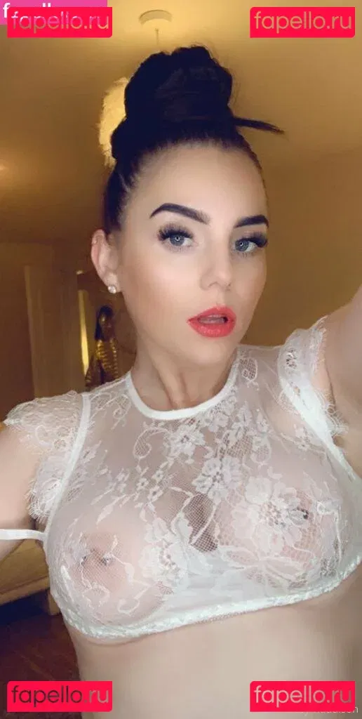 ofbelles Onlyfans Photo Gallery 
