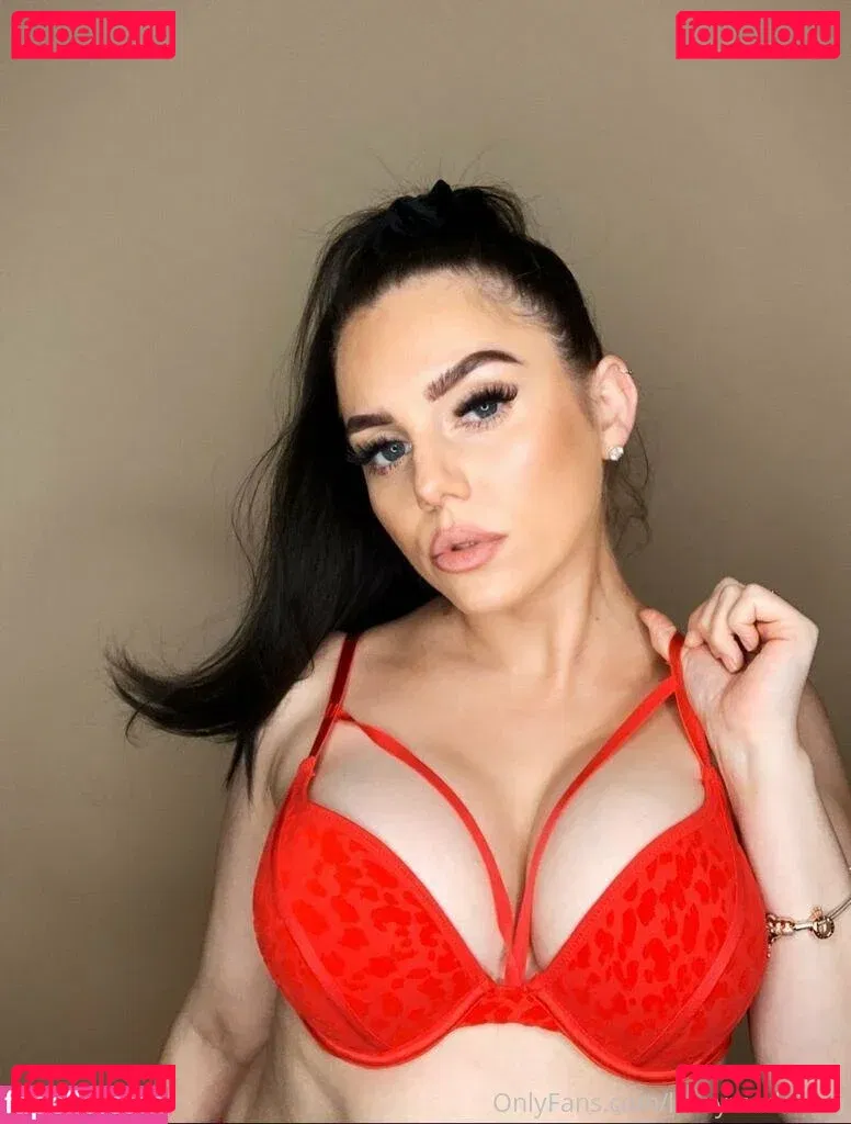 ofbelles Onlyfans Photo Gallery 