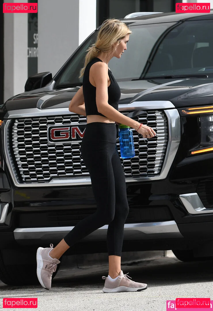 Ivanka Trump Onlyfans Photo Gallery 