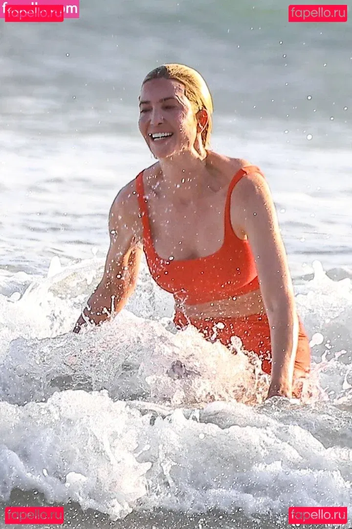 Ivanka Trump Onlyfans Photo Gallery 