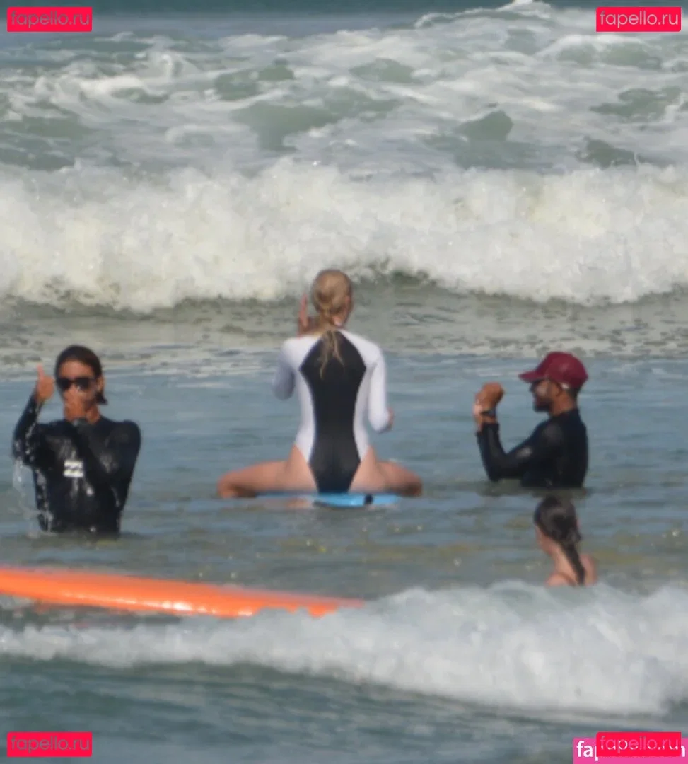 Ivanka Trump Onlyfans Photo Gallery 