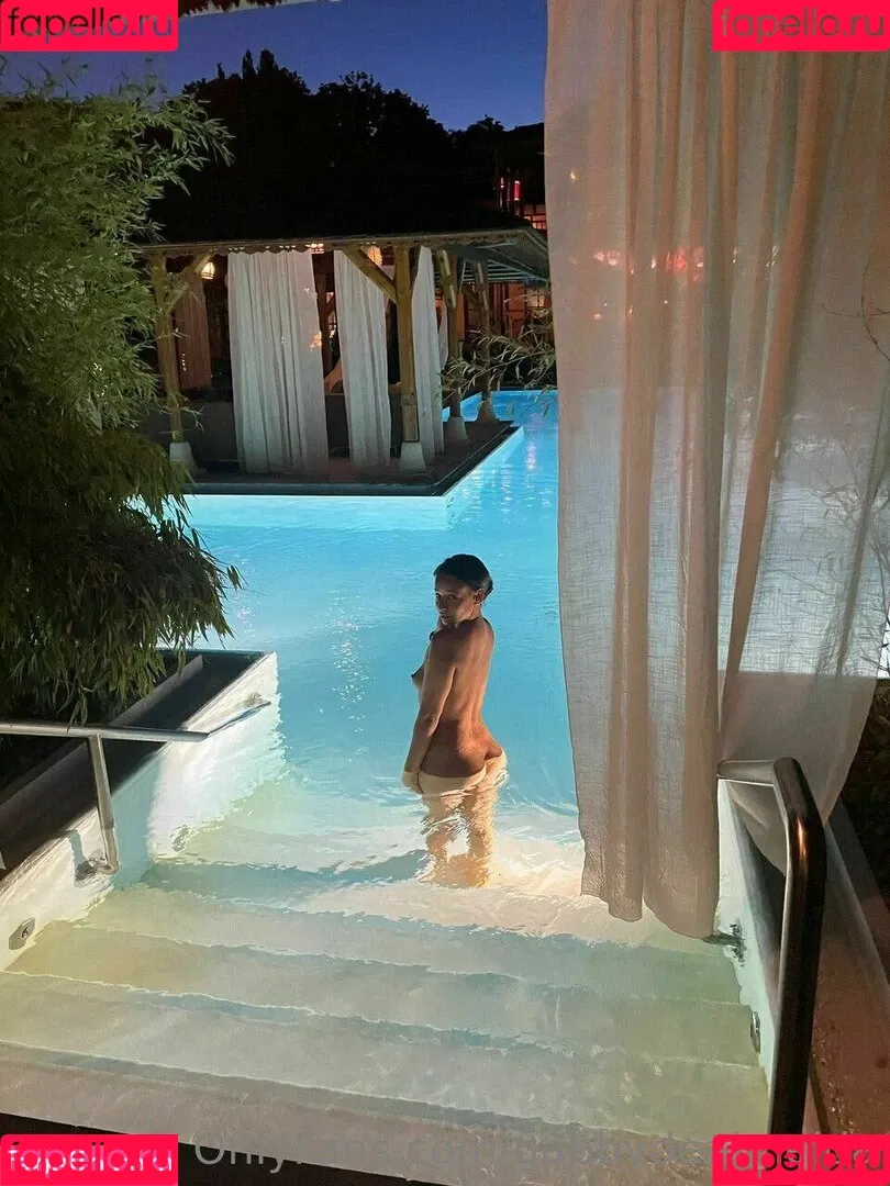 Gabby De Almeida Rinne Onlyfans Photo Gallery 
