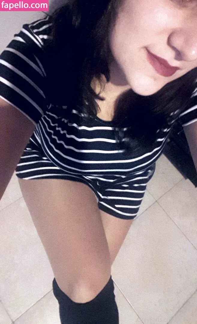 girllola Onlyfans Photo Gallery 