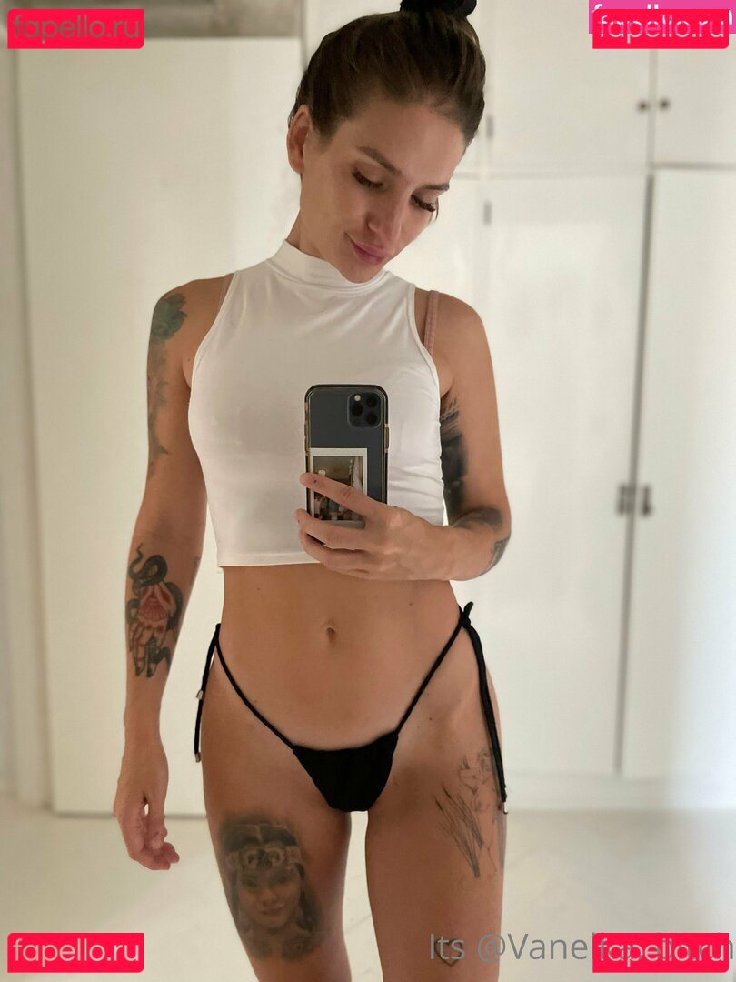Vanelka / vanelkka Nude Onlyfans Photo 51