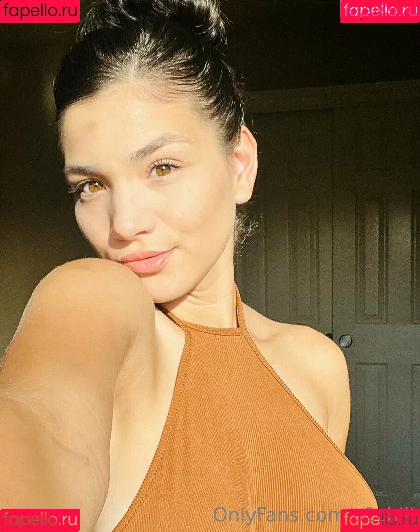 a2chill Onlyfans Photo Gallery 
