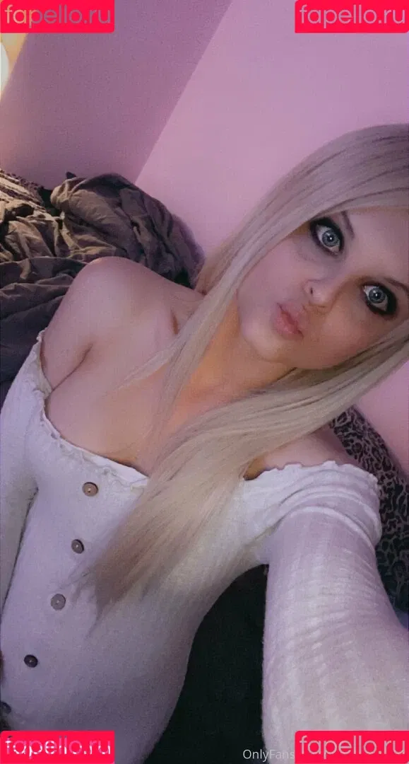 dirtyblonde93 Onlyfans Photo Gallery 