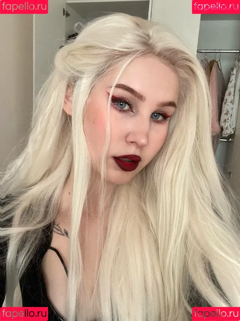 Malymvo4ka Onlyfans Photo Gallery 