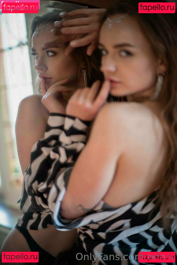 Diamond Tina / Tina Siracusa / busty_babydoll / therealbustybabydoll / tina_t Nude Onlyfans Photo 19