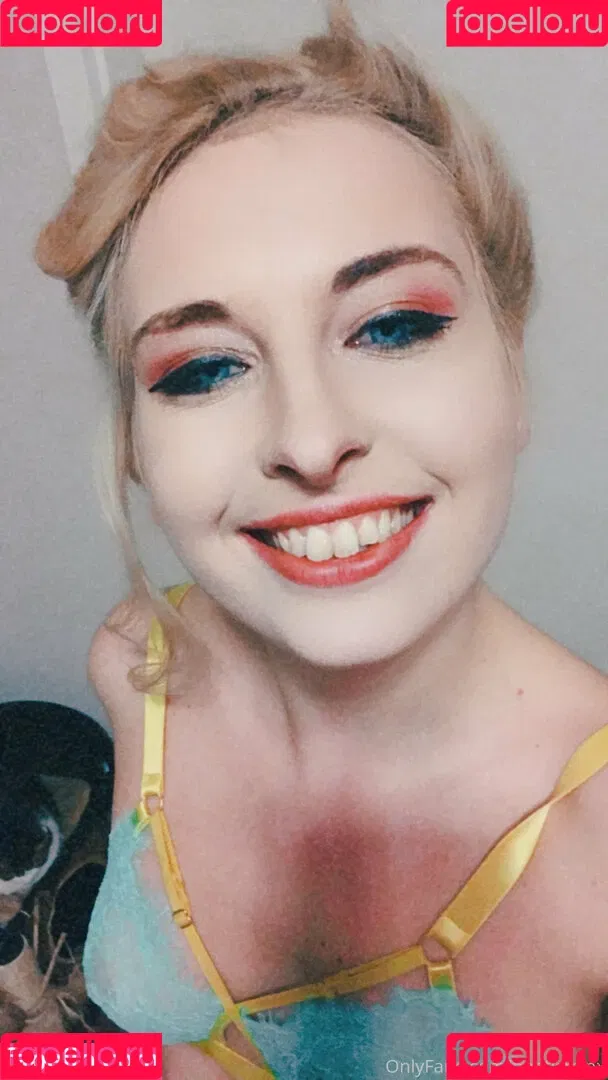 poeticminx Onlyfans Photo Gallery 