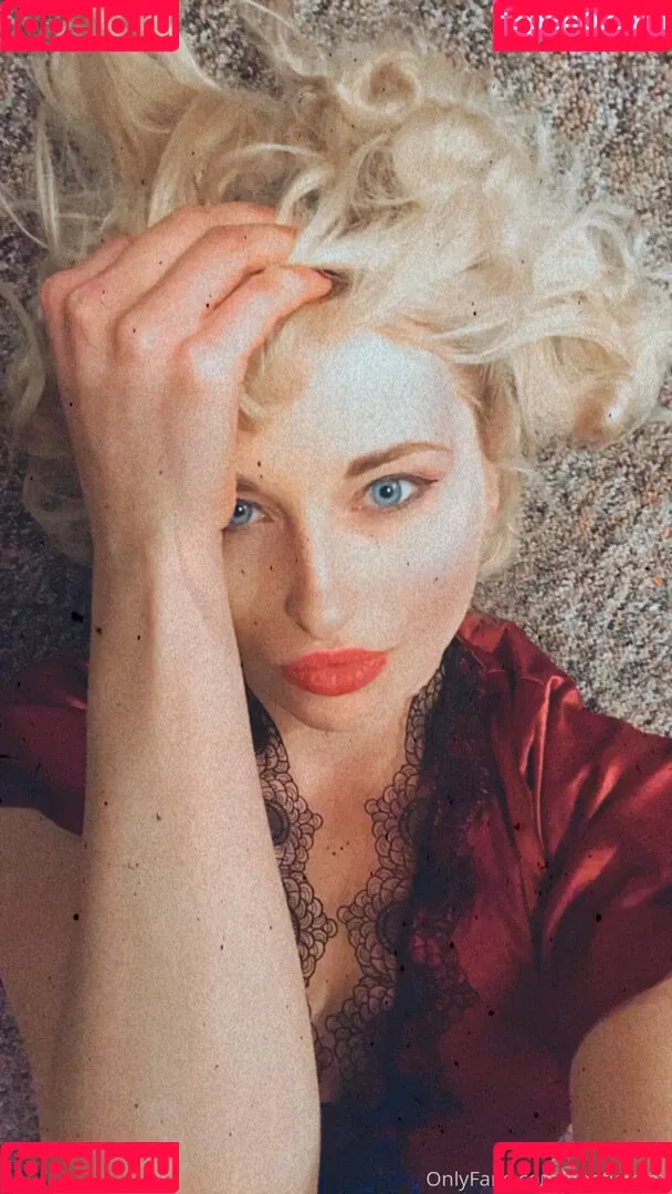 poeticminx Onlyfans Photo Gallery 