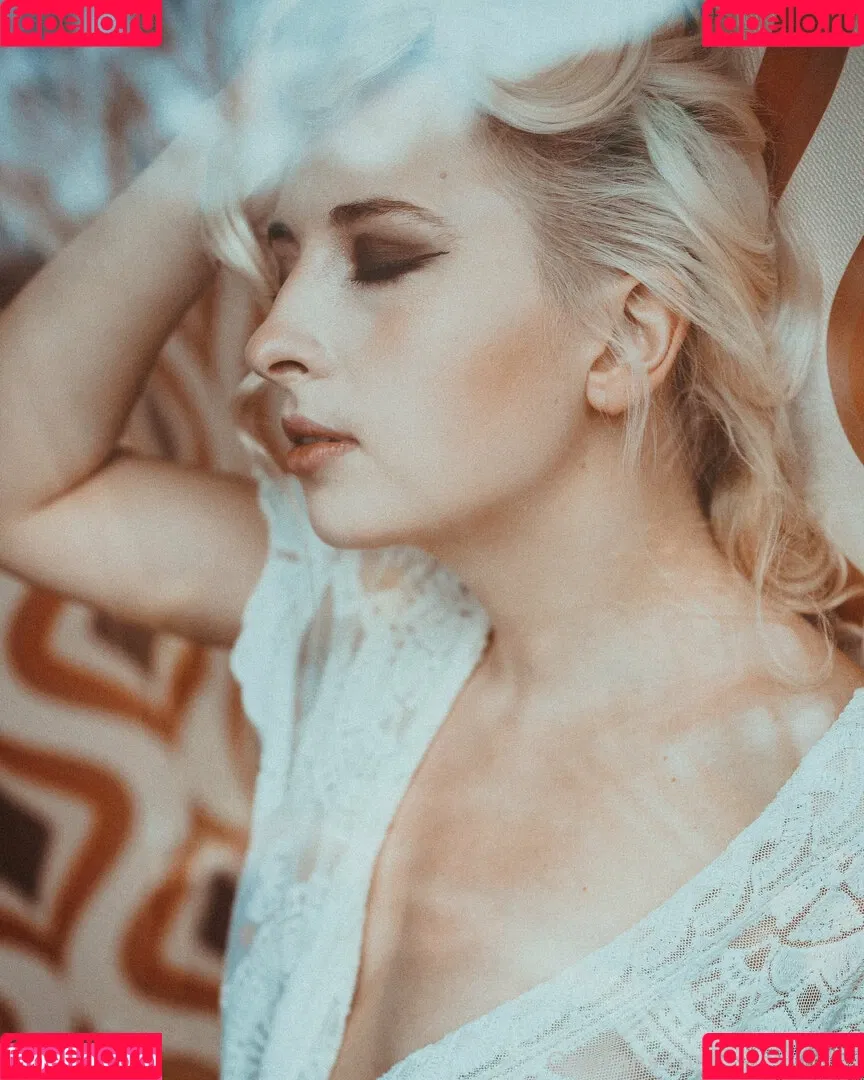 poeticminx Onlyfans Photo Gallery 