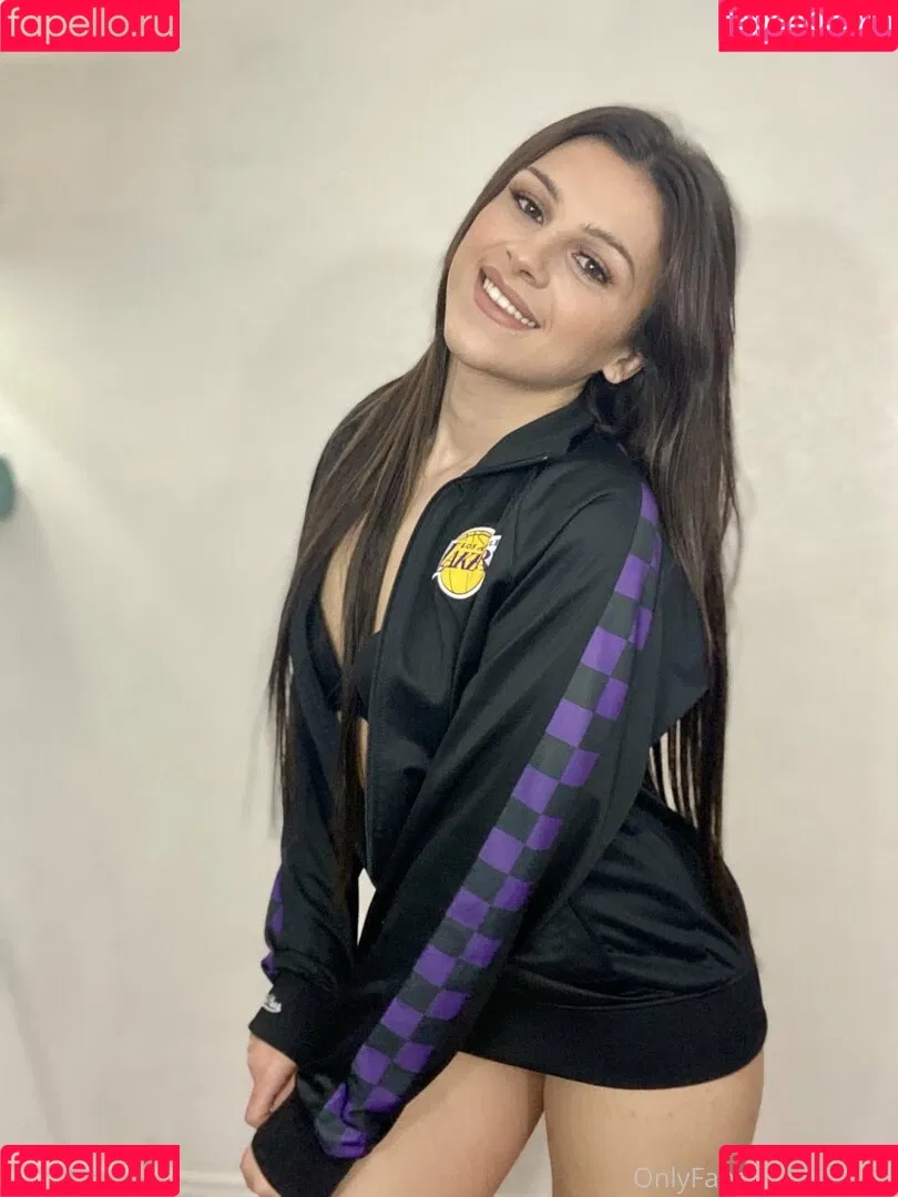 aliviaa Onlyfans Photo Gallery 