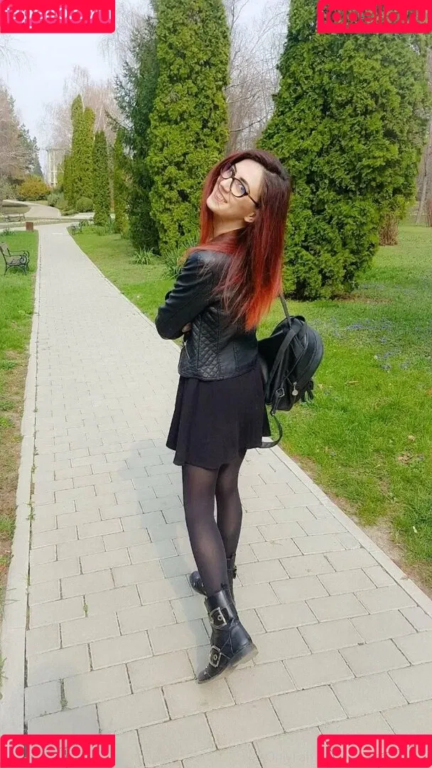 evabanefree Onlyfans Photo Gallery 