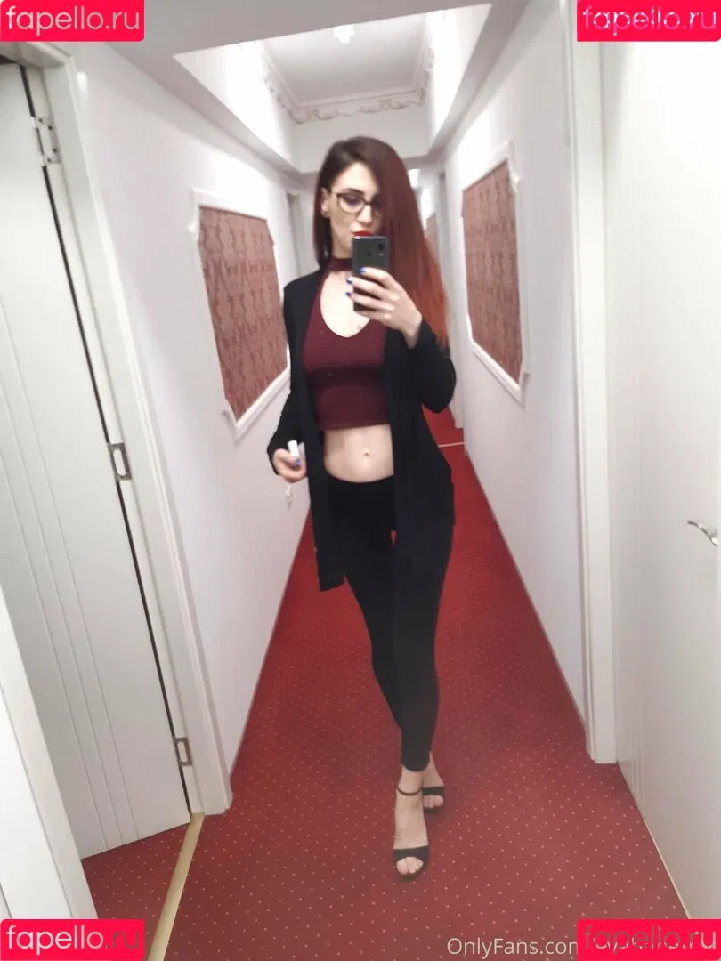 evabanefree Onlyfans Photo Gallery 