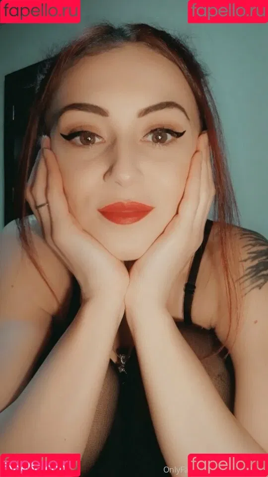 evabanefree Onlyfans Photo Gallery 