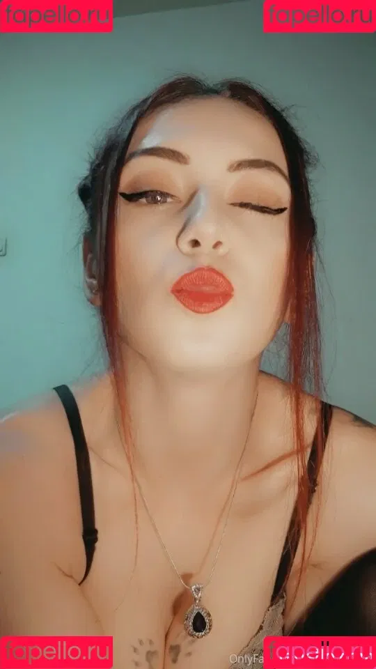 evabanefree Onlyfans Photo Gallery 