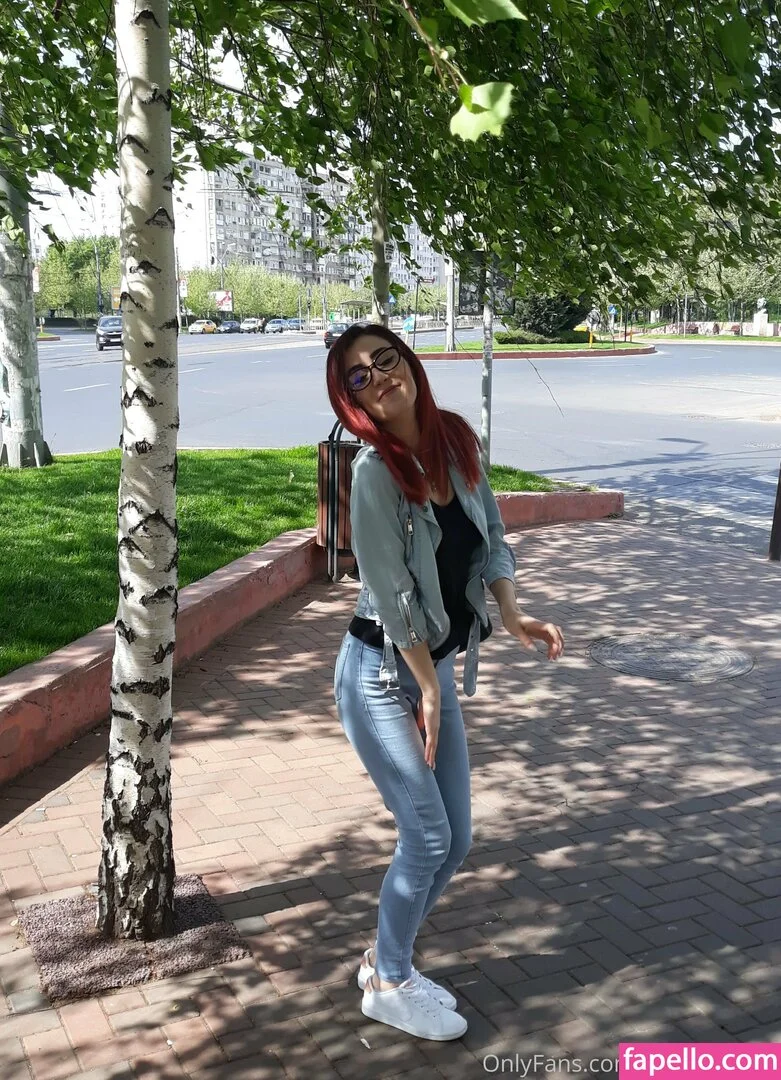 evabanefree Onlyfans Photo Gallery 