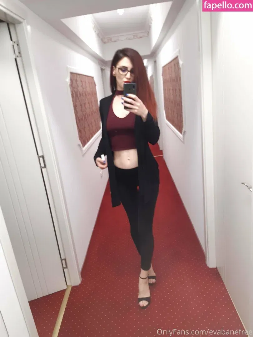 evabanefree Onlyfans Photo Gallery 